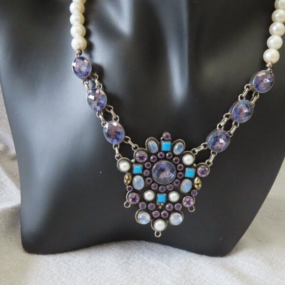 Statement Necklace - Picture 2 of 3